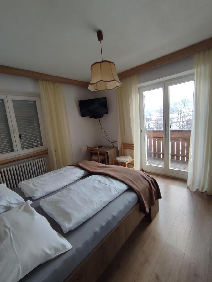 Garni Hattlerhof B&B Brunico Dış mekan fotoğraf