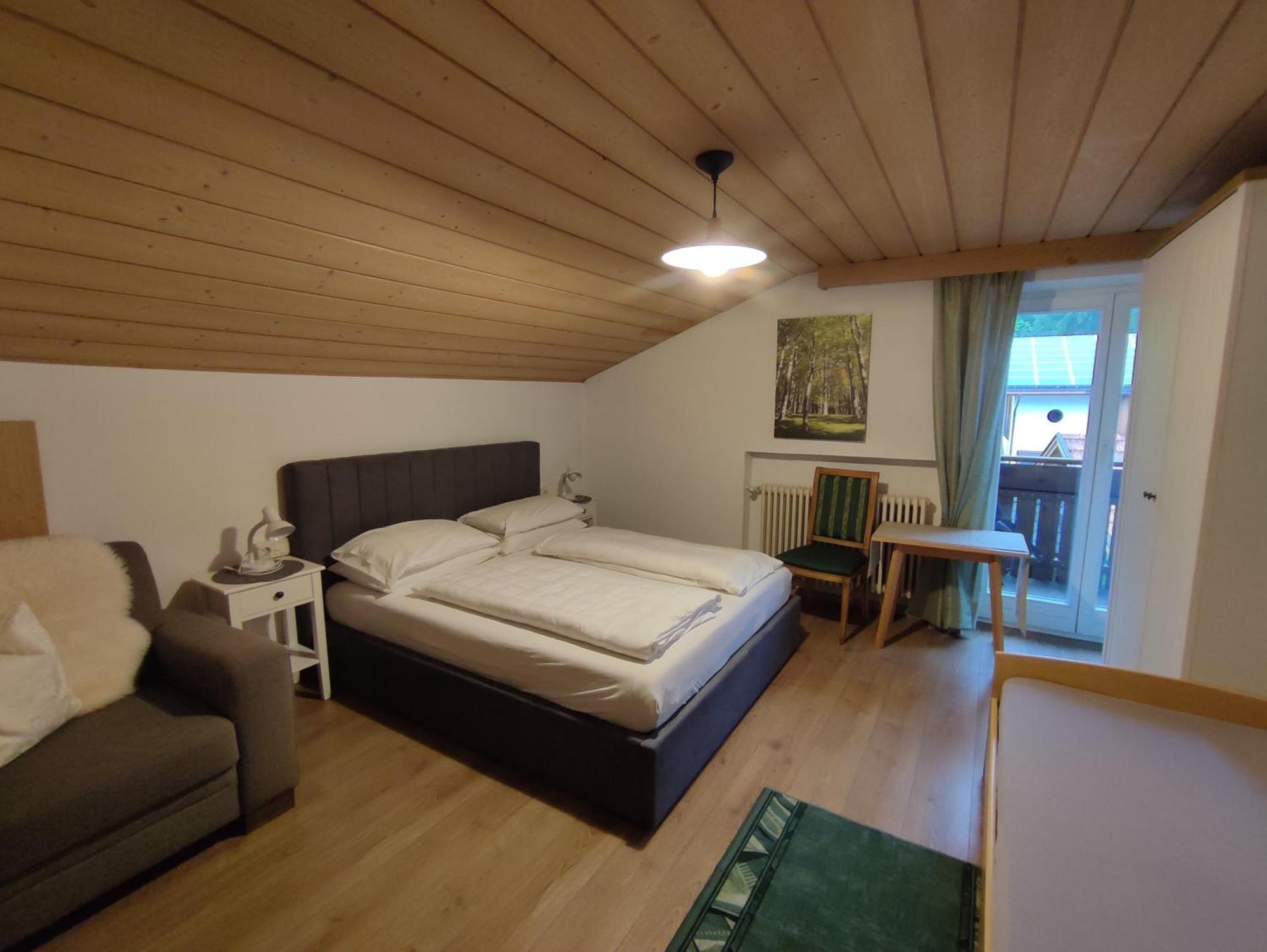 Garni Hattlerhof B&B Brunico Dış mekan fotoğraf